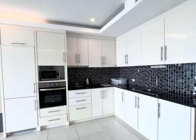 81 Sqm., 1 Bed, 1 Bath Townhouse listed for ฿ 8,900,000.