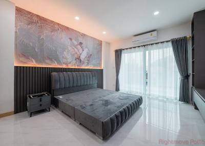 3 Bed House For Sale In East Pattaya - Raviporn Village 1