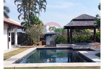 Beautiful 5 Bedroom Pool House near Mabprachan Lake - 920471009-94