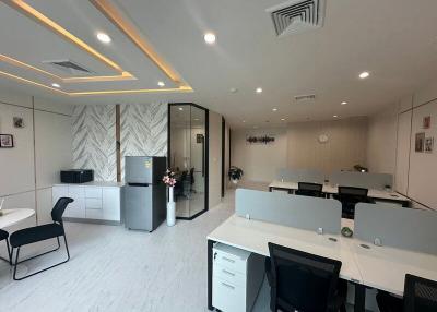 For Rent Bangkok Office Sukhumvit BTS Asok Watthana