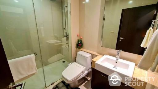 2-BR Serviced Apt. near BTS Phrom Phong