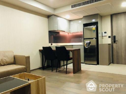 1-BR Condo at Klass Sarasin Rajdamri near BTS Ratchadamri