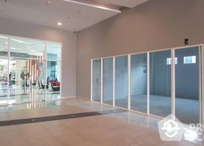 Retail Space for Rent in Chong Nonsi