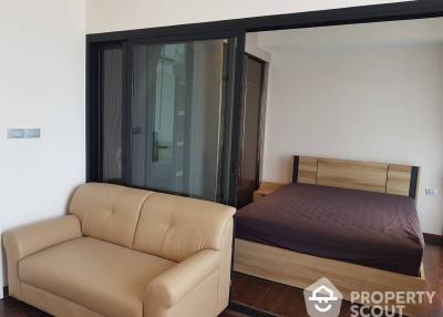 1-BR Condo at Altitude Symphony Charoenkrung near BTS Saphan Taksin