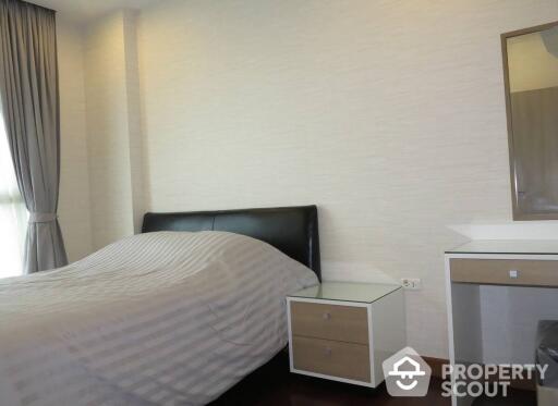 2-BR Condo at Supalai Lite Sathorn-Charoenrat in Bang Khlo