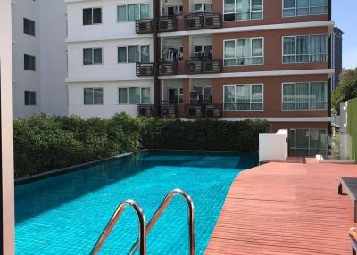 1-BR Condo near BTS Surasak (ID 467625)