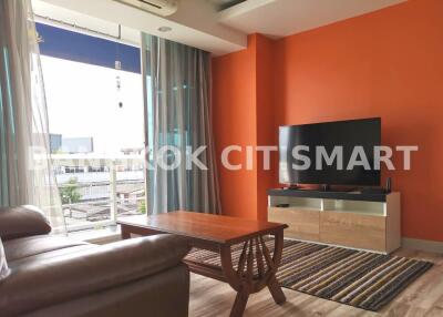 Condo at Waterford Sukhumvit 50 for sale