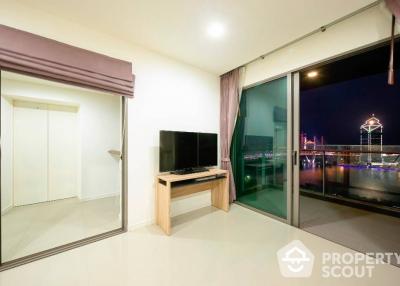 2-BR Condo at Star View close to Phra Ram 3