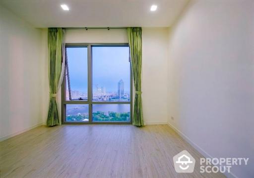 2-BR Condo at Star View close to Phra Ram 3