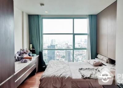 2-BR Condo at Chatrium Riverside Condominium near BTS Saphan Taksin