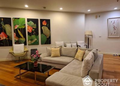 2-BR Condo at Chatrium Riverside Condominium near BTS Saphan Taksin