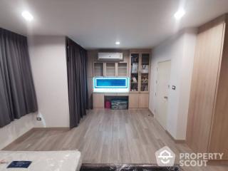 4-BR Townhouse in Bang Khlo