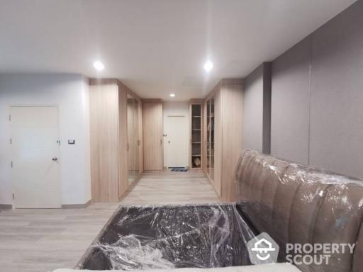 4-BR Townhouse in Bang Khlo