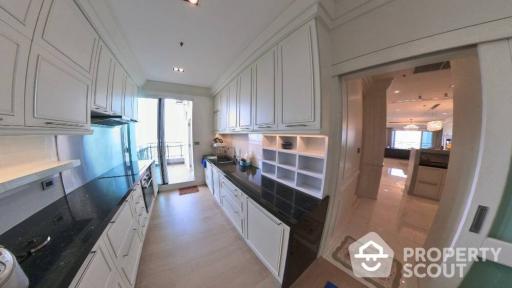 3-BR Penthouse at Supalai Casa Riva Vista 2 close to Thanon Tok