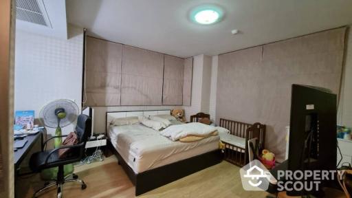 2-BR Condo at Supalai Casa Riva close to Thanon Tok