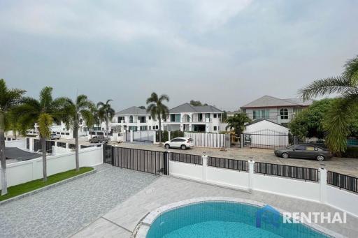 New renovation pool villa house for sale, located nearby pattaya motorway.