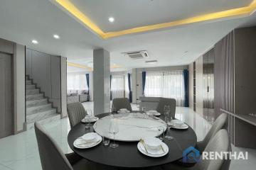 New renovation pool villa house for sale, located nearby pattaya motorway.