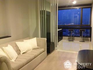 1-BR Condo at Rhythm Sukhumvit 44/1 near BTS Phra Khanong