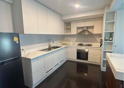 1 bed Condo in TPJ Condominium Khlong Tan Nuea Sub District C020802