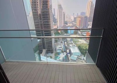 2 bed Condo in Q1 Sukhumvit Condo by Q House Khlongtoei Sub District C020798