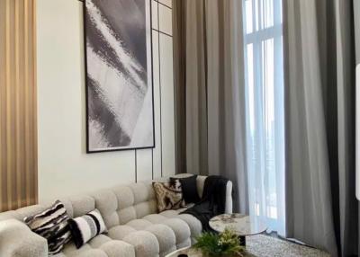 2 bed Duplex in LAVIQ Sukhumvit 57 Khlong Tan Nuea Sub District D020794