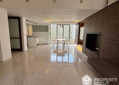 3-BR Condo at The Loft Sathorn near MRT Khlong Toei