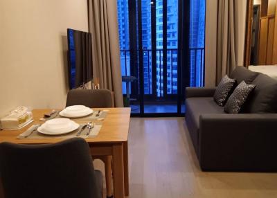 1-BR Condo at Ashton Asoke near MRT Sukhumvit