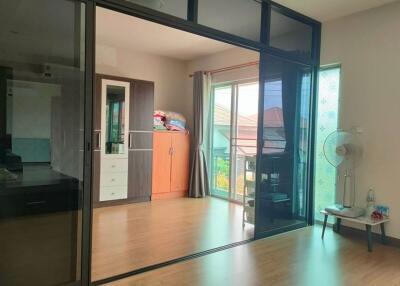 3 Bedrooms 2 Storey house for Sale in Ton Pao, Sankamphaeng