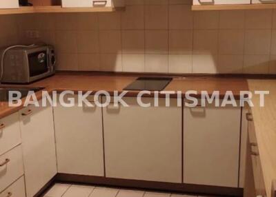 Condo at Baan Ploenchit for rent