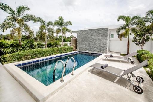 Single-Storey Private Pool Villa For Sale