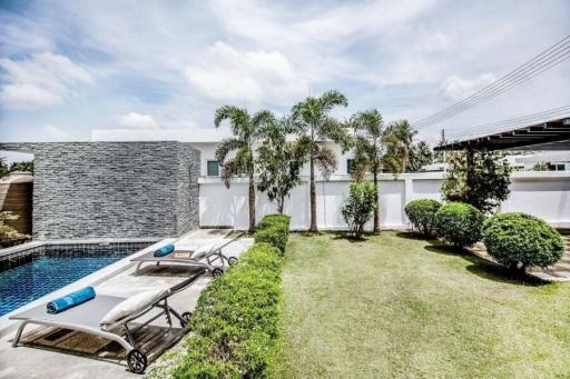 Single-Storey Private Pool Villa For Sale