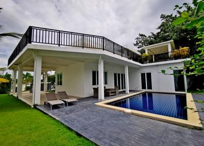 One-Storey Private Villa With Rooftop Terrace For Sale
