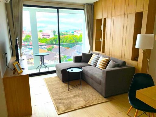 Nice Condo In The Chezz Central Pattaya