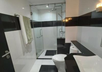 Condo For Sale and Rent Inthe Avenue Residence Central Pattaya