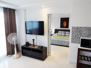 1 Bedroom Condo For Sale In Novana Residence South Pattaya