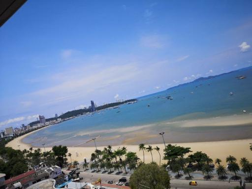 Sea View Condo for Sale in Central Pattaya