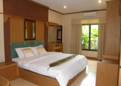 Private Pool Villa For Rent in East Pattaya