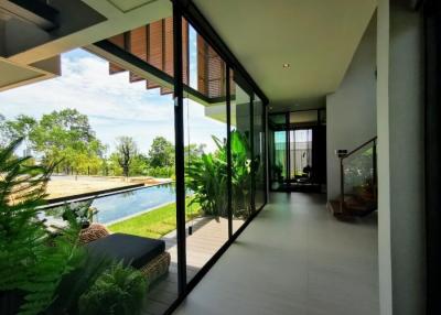 Luxury Villa For Sale Inthe Prospect , East Pattaya
