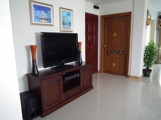 2 Bedroom Apartment For Rent In Chaiyapruk