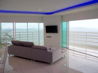 Combine 2 unit Sea View Condo In View Talay Condo 8 Jomtien