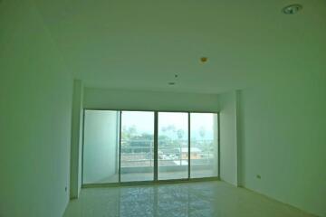 Sea View Condo For Sale In Jomtien