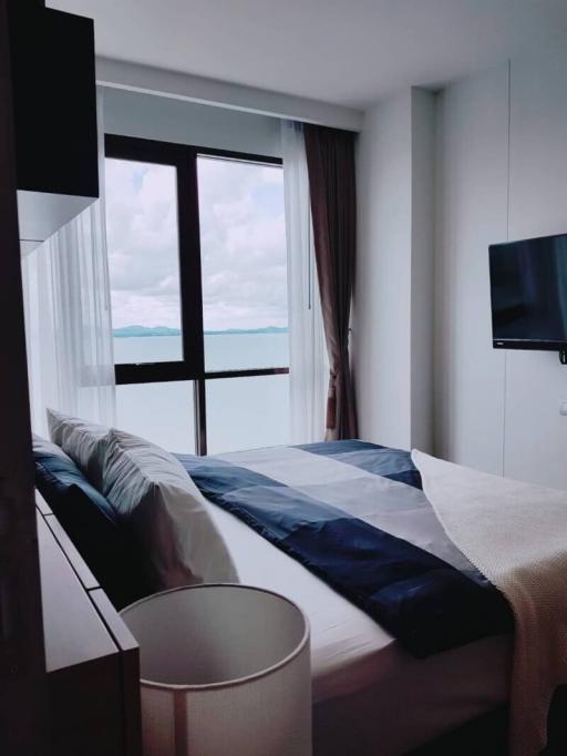 Jomtien Beach Front Condo For Sale