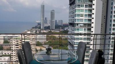 2 Bedrooms Beach-Front At The Residence At Dream For Sale, Jomtien Pattaya