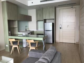 Beach Front Condo For Rent In Jomtien