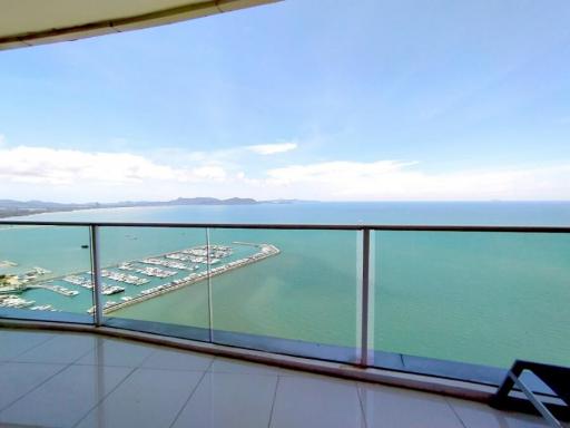 Luxury Penthouse Movenpick Residence  For Sale