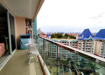 2 Bedroom For Sale With Pool View