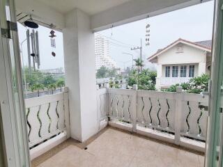 3 Bedroom House For Sale  At Bann Fah Rimhad, Jomtien