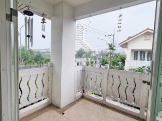 3 Bedroom House For Sale  At Bann Fah Rimhad, Jomtien