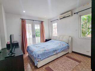 3 Bedroom House For Sale  At Bann Fah Rimhad, Jomtien