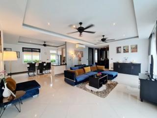 Luxury Executive Villas For Sale or rent in Whispering Palms, Mabprachan Pattaya